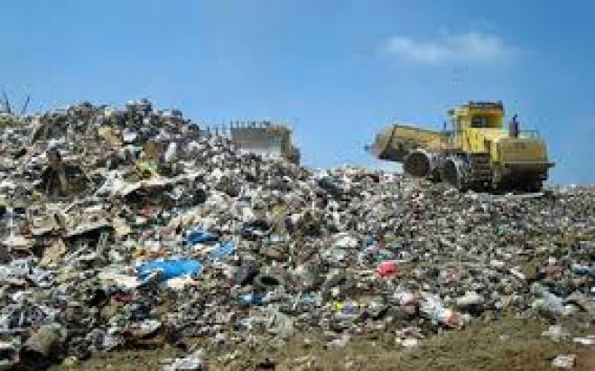 Πρόβλημα με τα σκουπίδια στην περιοχή της Κουντούρας