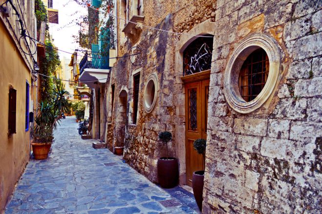 Στην εκτύπωση τουριστικών χαρτών για την Παλιά Πόλη προχωρά ο δήμος Χανίων