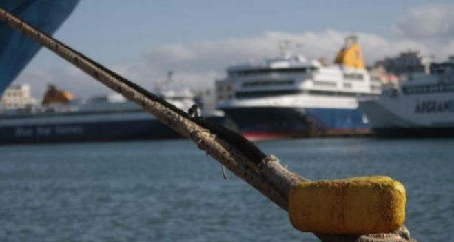 Απεργία ΠΝΟ - Δεμένα τα πλοία στα λιμάνια - Αγωνιούν οι αγρότες
