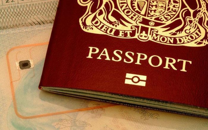 Νέες συλλήψεις για πλαστά διαβατήρια σε Ηράκλειο, Χανιά