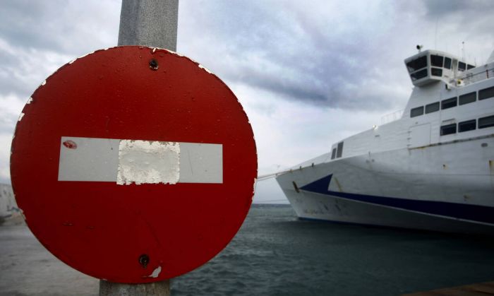 Απαγόρευση απόπλου των πλοίων από και προς την Κρήτη