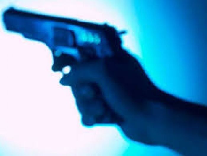 Μαθητής τράβηξε όπλο σε σχολείο της Μεσσαράς