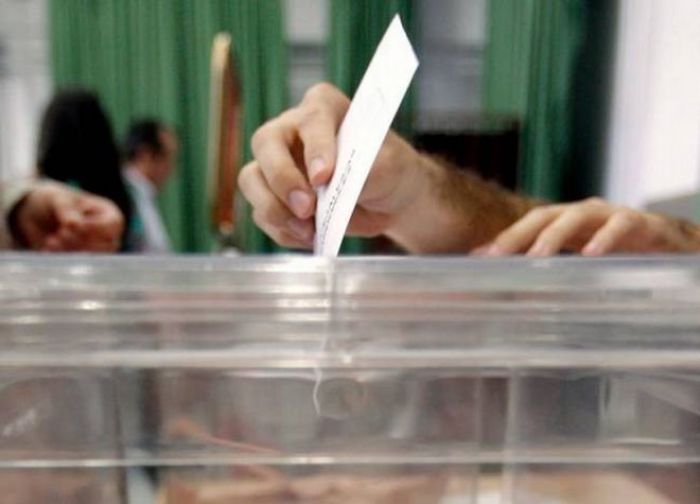 Μεγάλη συμμετοχή στις εκλογές των δασκάλων και νηπιαγωγών