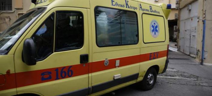 9χρονος έβαλε φωτιά σε δοχείο βενζίνης και κατέληξε στο νοσοκομείο