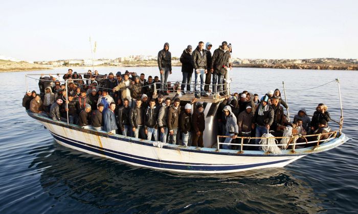 Ναυάγησε σκάφος μεταναστών - Σε εξέλιξη επιχείρηση διάσωσης ανοιχτά της Κρήτης