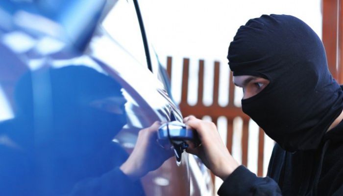 Έκλεψαν το αυτοκίνητο Χανιώτη και την επόμενη ημέρα το... &quot;επέστρεψαν&quot;