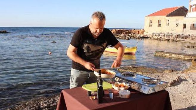 ΠΑΣ ΜΑΓΕΙΡΕΥΟΝΤΑΣ ΣΤΗΝ ΚΙΣΣΑΜΟ