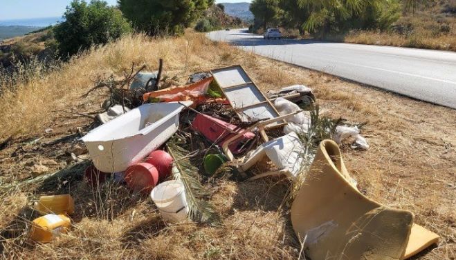 &Epsilon;&Rho;&Chi;&Omicron;&Nu;&Tau;&Alpha;&Iota; &Kappa;&Upsilon;&Rho;&Omega;&Sigma;&Epsilon;&Iota;&Sigma;: &Chi;&alpha;&rho;ά&lambda;&alpha;&mu;&pi;&omicron;&sigmaf; &Kappa;&omicron;&upsilon;&kappa;&iota;&alpha;&nu;ά&kappa;&eta;&sigmaf;. &Mu;&iota;&alpha; &epsilon;&iota;&kappa;ό&nu;&alpha; &chi;ί&lambda;&iota;&epsilon;&sigmaf; &lambda;έ&xi;&epsilon;&iota;&sigmaf;