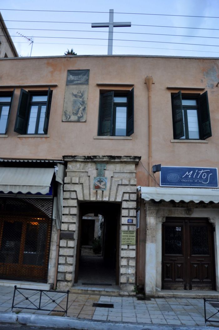 Με κατάνυξη βιώνουν το Πάσχα οι καθολικοί στα Χανιά
