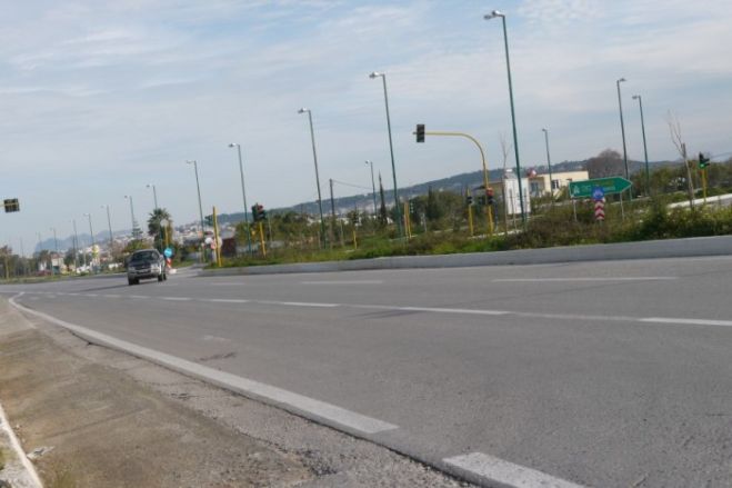 &Kappa;&alpha;&rho;&alpha;&mu;&pi;ό&lambda;&alpha; 5 &omicron;&chi;&eta;&mu;ά&tau;&omega;&nu; &sigma;&tau;&alpha; &Chi;&alpha;&nu;&iota;ά