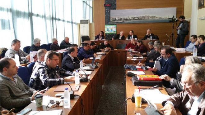 &Sigma;&upsilon;&nu;&epsilon;&delta;&rho;&iota;ά&zeta;&epsilon;&iota; &sigma;&tau;&iota;&sigmaf; 23/1 &tau;&omicron; &Delta;&eta;&mu;&omicron;&tau;&iota;&kappa;ό &Sigma;&upsilon;&mu;&beta;&omicron;ύ&lambda;&iota;&omicron; &Rho;&epsilon;&theta;ύ&mu;&nu;&omicron;&upsilon;