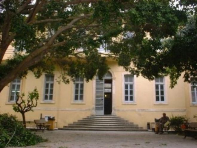 &Sigma;&tau;&eta; &phi;&upsilon;&lambda;&alpha;&kappa;ή έ&nu;&alpha;&sigmaf; &alpha;&kappa;ό&mu;&eta; &tau;&omicron;&upsilon; &kappa;&upsilon;&kappa;&lambda;ώ&mu;&alpha;&tau;&omicron;&sigmaf; &kappa;&omicron;&kappa;&alpha;ΐ&nu;&eta;&sigmaf; &sigma;&tau;&alpha; &Chi;&alpha;&nu;&iota;ά