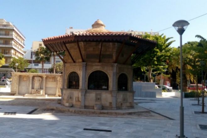 &Pi;&alpha;&rho;&alpha;&delta;ό&theta;&eta;&kappa;&epsilon; &omicron; ά&nu;&delta;&rho;&alpha;&sigmaf; &pi;&omicron;&upsilon; &alpha;&pi;&epsilon;&iota;&lambda;&omicron;ύ&sigma;&epsilon; &nu;&alpha; &alpha;&upsilon;&tau;&omicron;&pi;&upsilon;&rho;&pi;&omicron;&lambda;&eta;&theta;&epsilon;ί &sigma;&tau;&omicron; &Eta;&rho;ά&kappa;&lambda;&epsilon;&iota;&omicron;