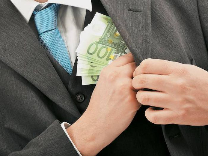 Επιτήδειοι εκμεταλλεύονται επαγγελματίες με πλαστές αποδείξεις πληρωμής