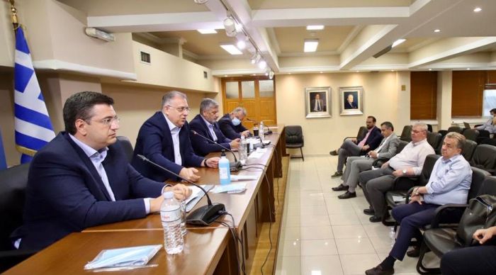 Ο Περιφερειάρχης Κρήτης στις συναντήσεις του Δ.Σ. της ΕΝΠΕ με Υπουργούς