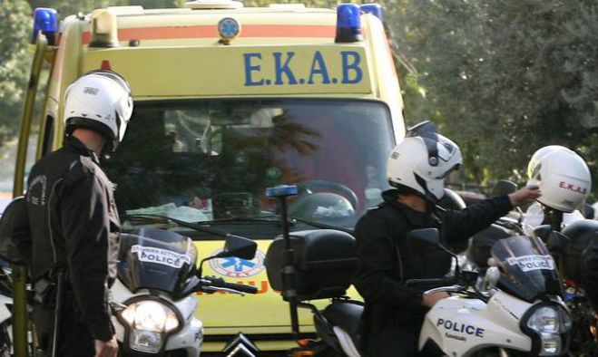 Δύο άτομα στο νοσοκομείο μετά από τροχαίο
