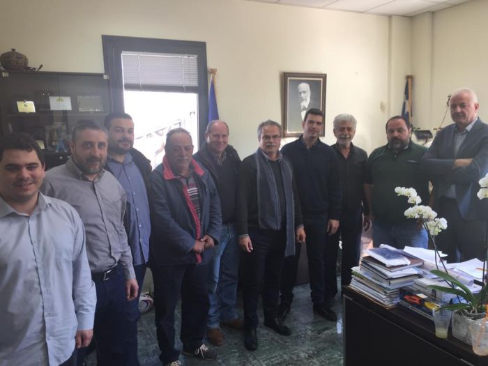 Συνάντηση υποψήφιου Περιφερειάρχη Κρήτης Αλέξανδρου Μαρκογιαννάκη με τον Δήμαρχο ΠλατανιάΓιάννη Μαλανδράκη