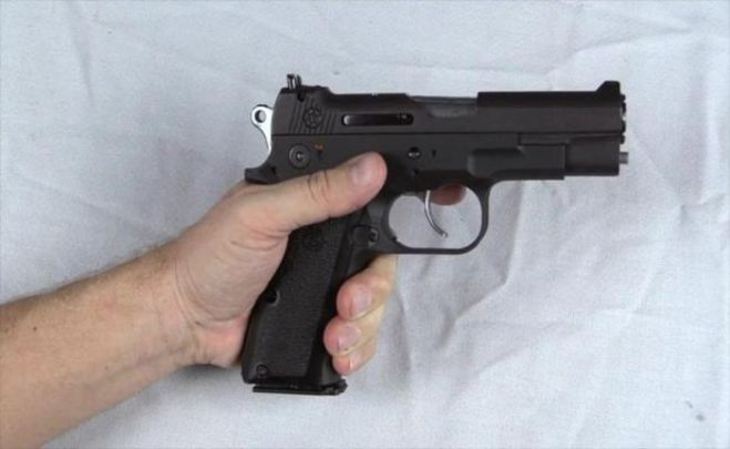 &Sigma;&kappa;ό&tau;&omega;&sigma;&epsilon; &tau;&eta; &sigma;ύ&nu;&tau;&rho;&omicron;&phi;ό &tau;&omicron;&upsilon; &kappa;&alpha;&iota; &mu;&epsilon;&tau;ά &alpha;&upsilon;&tau;&omicron;&kappa;&tau;ό&nu;&eta;&sigma;&epsilon;