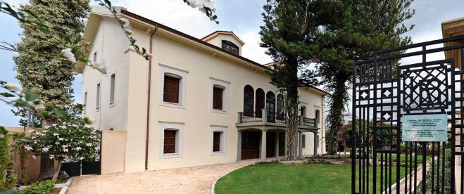 TripAdvisor: &Tau;έ&sigma;&sigma;&epsilon;&rho;&alpha; &Mu;&omicron;&upsilon;&sigma;&epsilon;ί&alpha; &tau;&omega;&nu; &Chi;&alpha;&nu;ί&omega;&nu; &sigma;&tau;&alpha; 40 &kappa;&alpha;&lambda;ύ&tau;&epsilon;&rho;&alpha; &epsilon;&lambda;&lambda;&eta;&nu;&iota;&kappa;ά &theta;&epsilon;&mu;&alpha;&tau;&iota;&kappa;ά &mu;&omicron;&upsilon;&sigma;&epsilon;ί&alpha;