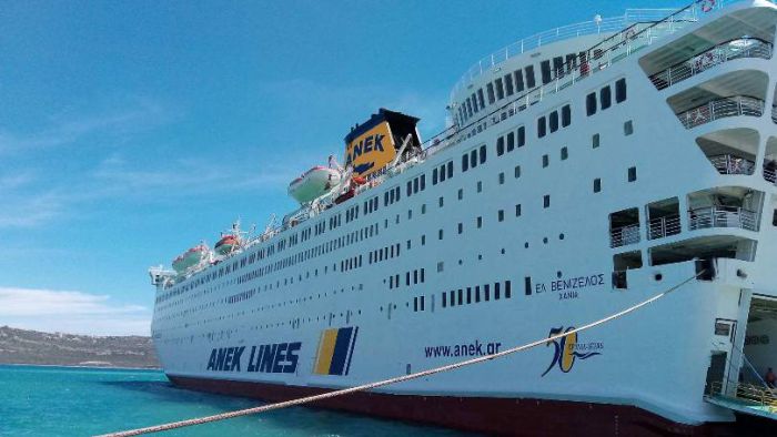 Μετά από 4 χρόνια ξανά στο λιμάνι της Σούδας το Ελευθέριος Βενιζέλος της ΑΝΕΚ