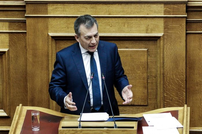 Απόφαση Βρούτση για τις επιχειρήσεις που επλήγησαν από καιρικά φαινόμενα στο Ρέθυμνο