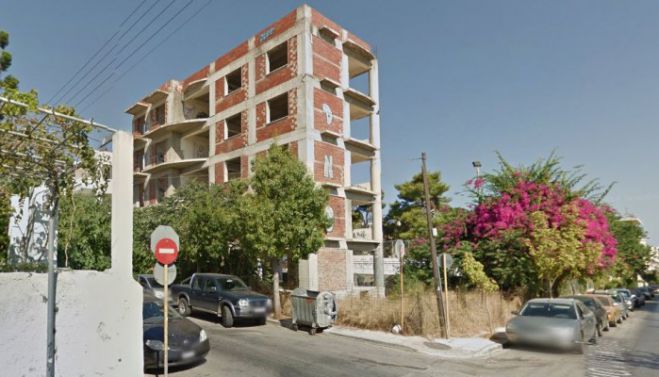 Φωτιά σε οικοδομή που έχουν βρει καταφύγιο άστεγοι στα Χανιά