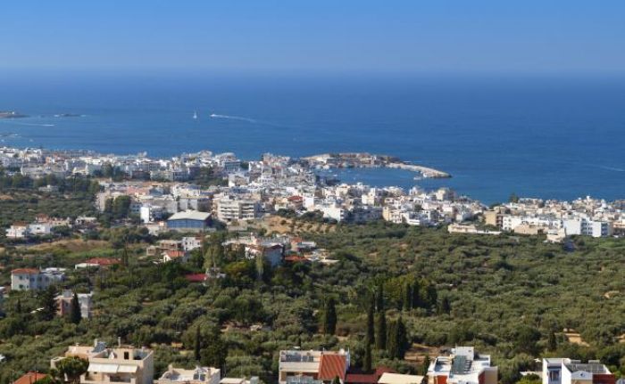 Προβληματισμός στα Μάλια – Σίγησαν τα «μπαρ κρόουλ» των Άγγλων