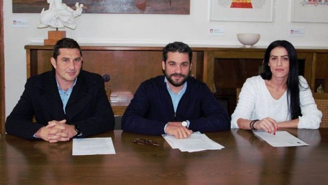 &Alpha;&rho;&chi;ί&zeta;&omicron;&upsilon;&nu; &epsilon;&pi;&iota;&sigma;&kappa;&epsilon;&upsilon;έ&sigmaf; &ndash; &sigma;&upsilon;&nu;&tau;ή&rho;&eta;&sigma;&eta; &delta;&rho;ό&mu;&omega;&nu; &sigma;&tau;&eta;&nu; &Nu;έ&alpha; &Kappa;&upsilon;&delta;&omega;&nu;ί&alpha;