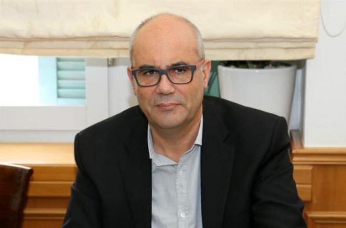 Στο Ηράκλειο θα απουσιάζει ο δήμαρχος Χανίων αύριο Τρίτη