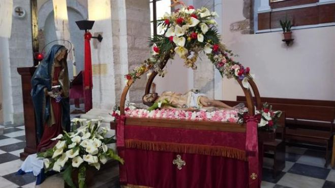 Ο ιδιαίτερος Επιτάφιος των Καθολικών στα Χανια