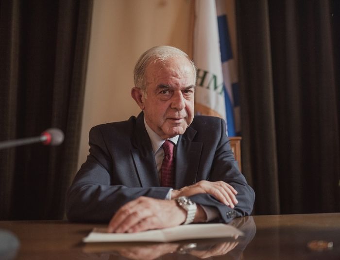 Το μήνυμα του Βασίλη Λαμπρινού για την Πρωτοχρονιά του 2019