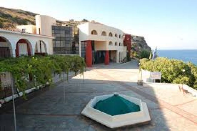 &Eta; &Omicron;&rho;&theta;ό&delta;&omicron;&xi;&omicron;&sigmaf; &Alpha;&kappa;&alpha;&delta;&eta;&mu;ί&alpha; &Kappa;&rho;ή&tau;&eta;&sigmaf; &delta;&eta;&lambda;ώ&nu;&epsilon;&iota;  &tau;&omicron; &pi;&alpha;&rho;ό&nu; &mu;έ&sigma;&alpha; &alpha;&pi;ό &tau;&omicron; &Delta;&iota;&alpha;&delta;ί&kappa;&tau;&upsilon;&omicron;