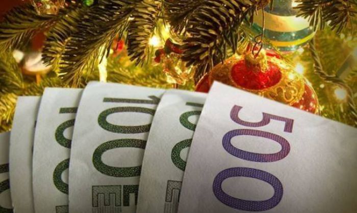 Δώρο Χριστουγέννων: Εργοδότες ζητούν πίσω τα χρήματα από τους υπαλλήλους