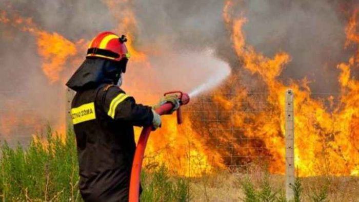 Στις επάλξεις, και την Καθαρή Δευτέρα, η Πυροσβεστική