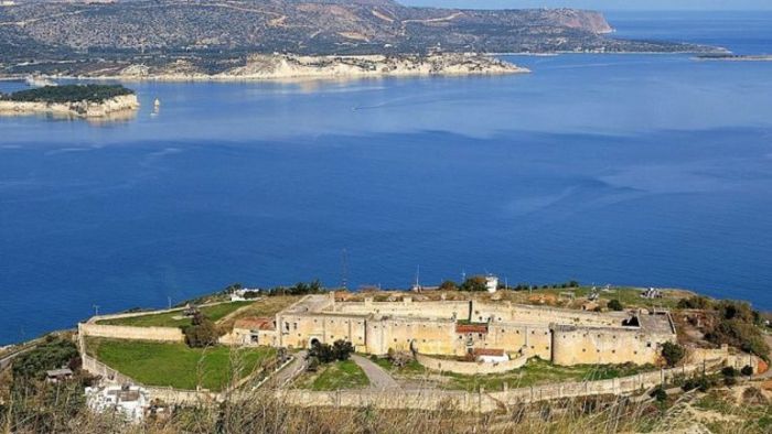 Μ. Συντυχάκης: Να αποκατασταθεί άμεσα το φρούριο Ιτζεδίν στα Χανιά