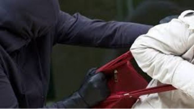 &Epsilon;&pi;ί&theta;&epsilon;&sigma;&eta; &xi;&alpha;&nu;ά &sigma;&epsilon; &gamma;&upsilon;&nu;&alpha;ί&kappa;&epsilon;&sigmaf; &sigma;&tau;&eta;&nu; &Nu;έ&alpha; &Chi;ώ&rho;&alpha; &sigma;&tau;&alpha; &Chi;&alpha;&nu;&iota;ά