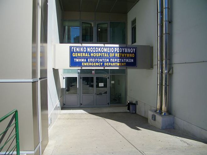 Συμπλοκή τεσσάρων ατόμων με αστυνομικούς στα ΤΕΠ – Mεθυσμένος νεαρός δάγκωσε γιατρό