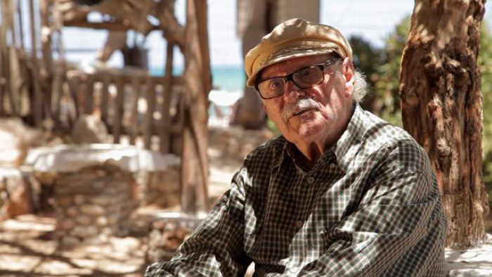 Προβολή ντοκιμαντέρ ΣΤΑΥΡΟΥ ΨΥΛΛΑΚΗ, «ΤΟ ΜΕΣΑ ΦΩΣ».