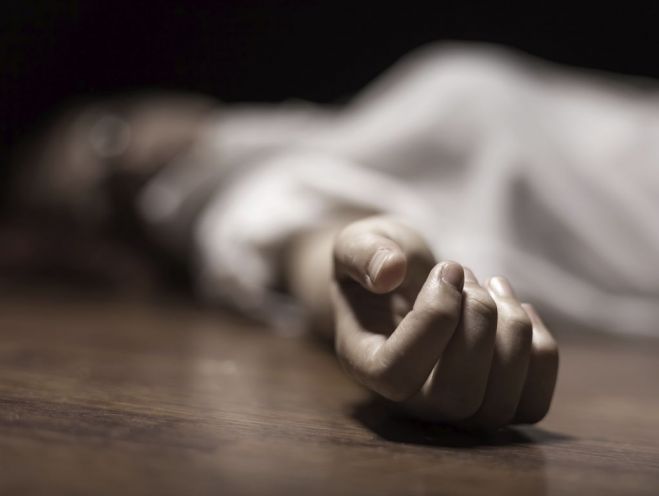 &Nu;&epsilon;&kappa;&rho;ή 42&chi;&rho;&omicron;&nu;&eta; &mu;&epsilon;&tau;ά &alpha;&pi;ό &pi;&tau;ώ&sigma;&eta; &sigma;&tau;&omicron; &kappa;&epsilon;&nu;ό &alpha;&pi;ό &tau;&alpha;&rho;ά&tau;&sigma;&alpha;