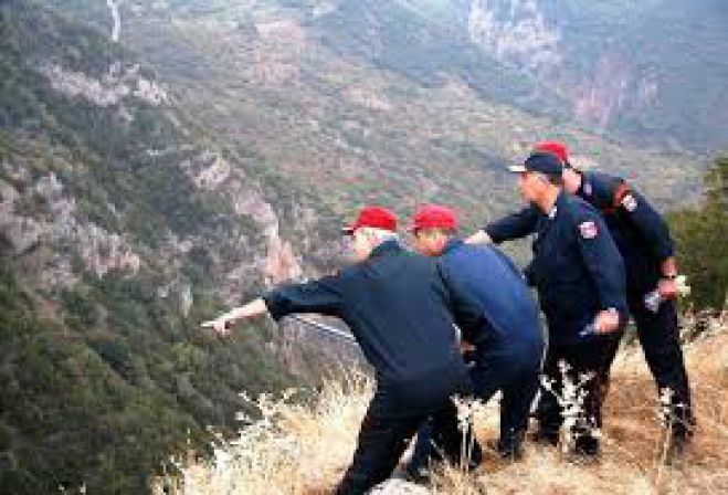 Τουρίστρια παρέσυρε και τραυμάτισε περιπατητή με το αυτοκίνητο της