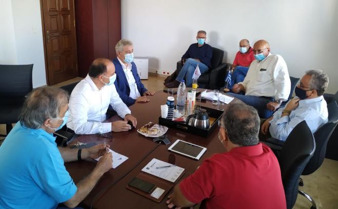 &Sigma;&upsilon;&nu;ά&nu;&tau;&eta;&sigma;&eta; &Pi;&alpha;&pi;&alpha;&delta;&omicron;&gamma;&iota;ά&nu;&nu;&eta; &mu;&epsilon; &tau;&eta;&nu; &Pi;&rho;&upsilon;&tau;&alpha;&nu;&epsilon;ί&alpha; &tau;&omicron;&upsilon; &Pi;&alpha;&nu;&epsilon;&pi;&iota;&sigma;&tau;&eta;&mu;ί&omicron;&upsilon; &Kappa;&rho;ή&tau;&eta;&sigmaf;