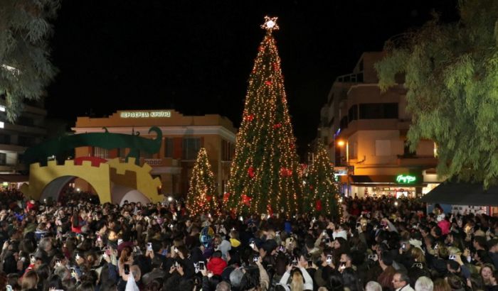 Φωταγώγηση Χριστουγεννιάτικου δέντρου στο Ηράκλειο