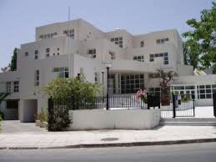 Αναβολή εκδηλώσεων στα Χανιά λόγω πένθους για το θάνατο του Κ. Μητσοτάκη
