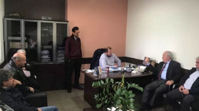 &Mu;&epsilon; &tau;&omicron; &Delta;&Sigma; &tau;&omicron;&upsilon; &Kappa;&Tau;&Epsilon;&Lambda; &Chi;&alpha;&nu;ί&omega;&nu;-&Rho;&epsilon;&theta;ύ&mu;&nu;&eta;&sigmaf; &sigma;&upsilon;&nu;&alpha;&nu;&tau;ή&theta;&eta;&kappa;&epsilon; &omicron; &Chi;. &Mu;&alpha;&rho;&kappa;&omicron;&gamma;&iota;&alpha;&nu;&nu;ά&kappa;&eta;&sigmaf;