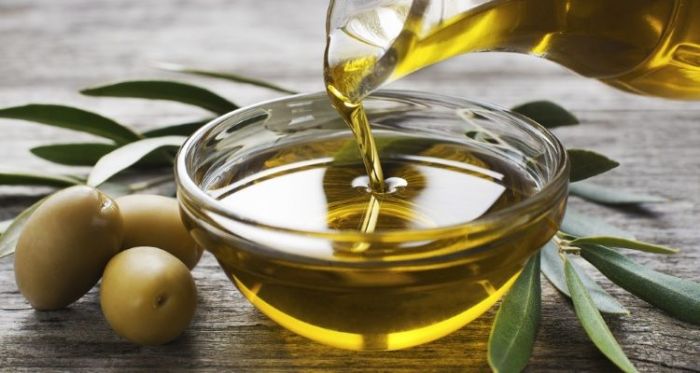 Σε τρείς περιόδους και με ελάχιστη ποσότητα 50 τόνους η ιδιωτική αποθεματοποίηση για το λάδι.