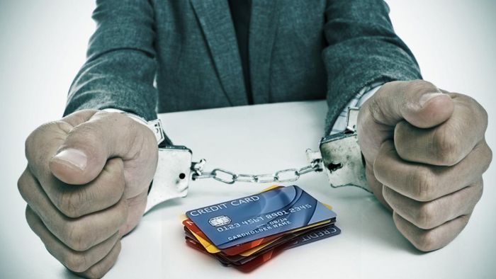 Απάτη με πλαστές πιστωτικές κάρτες αποκαλύφθηκε στα Χανιά