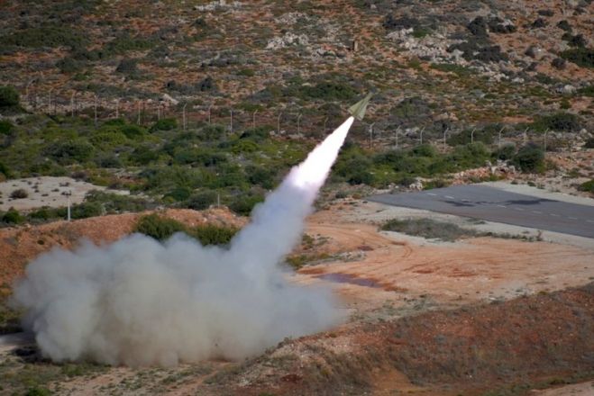 &Kappa;έ&nu;&tau;&rho;&omicron; &epsilon;&kappa;&pi;&alpha;ί&delta;&epsilon;&upsilon;&sigma;&eta;&sigmaf; &sigma;&tau;&eta;&nu; &alpha;&nu;&tau;&iota;&alpha;&epsilon;&rho;&omicron;&pi;&omicron;&rho;&iota;&kappa;ή ά&mu;&upsilon;&nu;&alpha; &sigma;&tau;&omicron; &Pi;&epsilon;&delta;ί&omicron; &Beta;&omicron;&lambda;ή&sigmaf; &Kappa;&rho;ή&tau;&eta;&sigmaf;