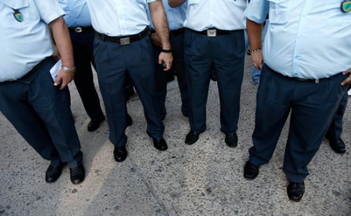 Καλούνται σε απολογία συνδικαλιστές αστυνομικοί