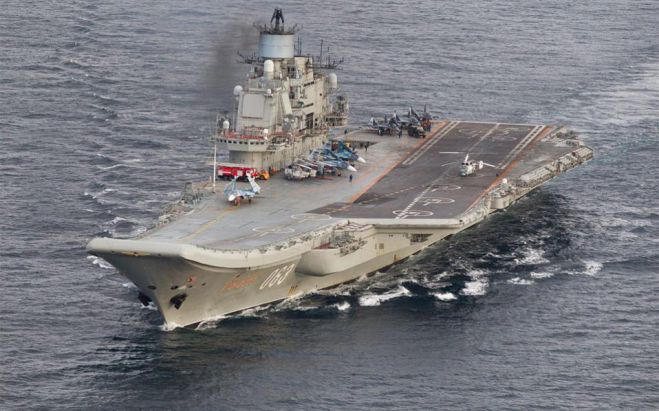 Η Επιτροπή Ειρήνης καταγγέλλει την παρουσία του «USS Ross» στη Σούδα