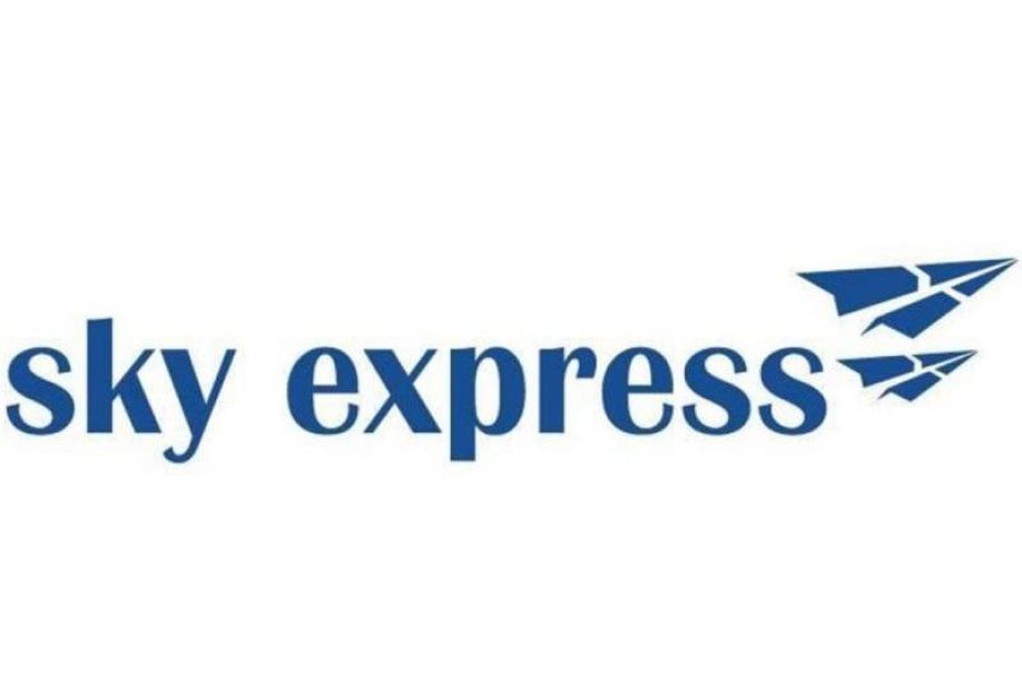 SKY express: μεταφέρει το Άγιο Φως στους Έλληνες